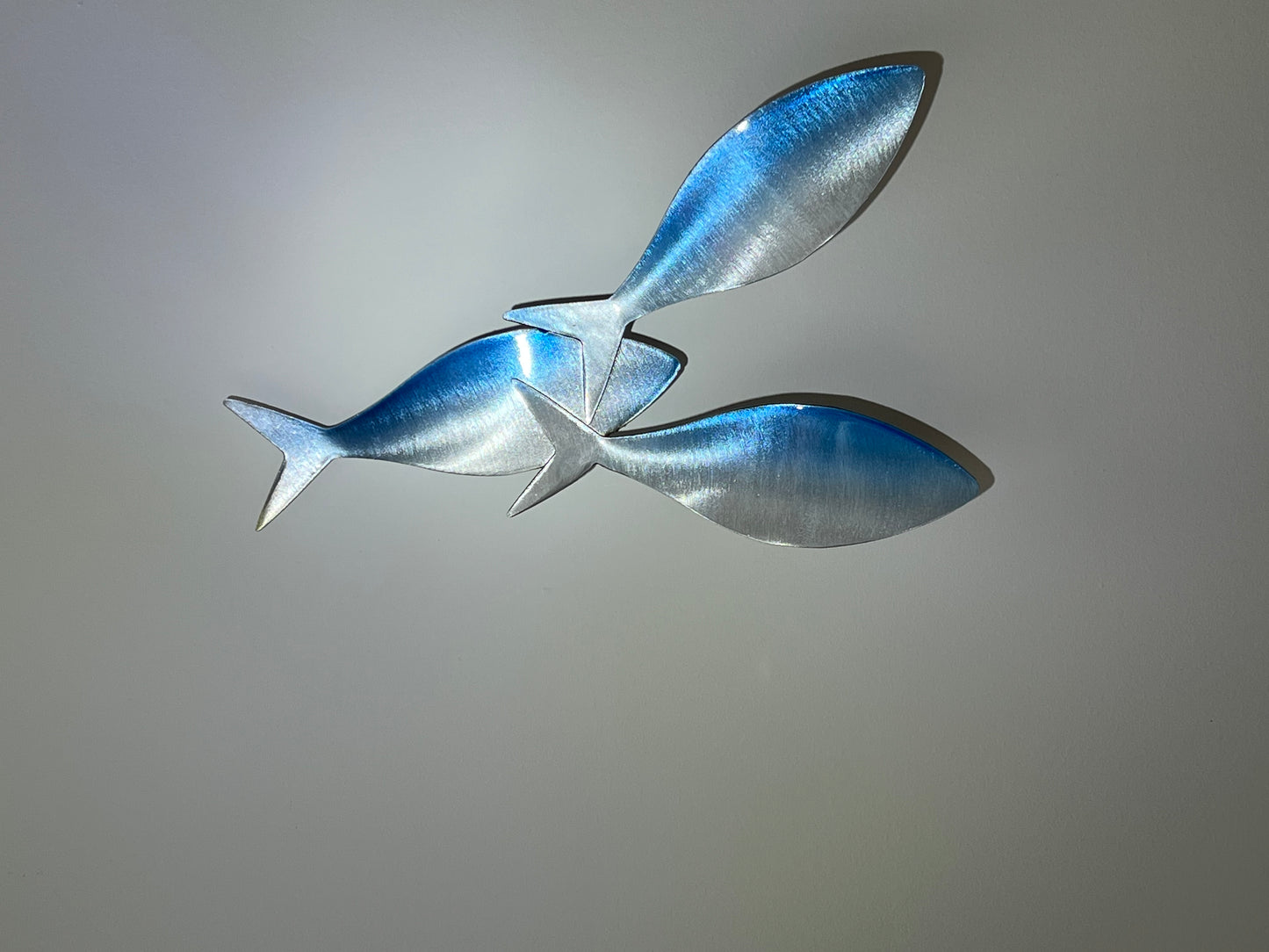 Triple Baitfish Sculpture - Two Toned - Blue and Silver: Nautical Wall Art for Ocean-Inspired Beach House Décor