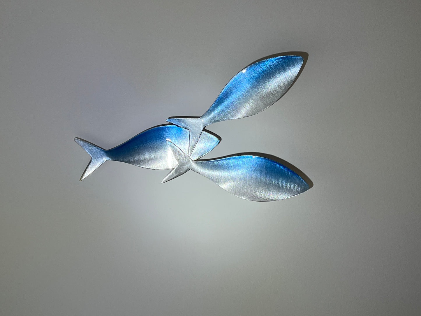 Triple Baitfish Sculpture - Two Toned - Blue and Silver: Nautical Wall Art for Ocean-Inspired Beach House Décor