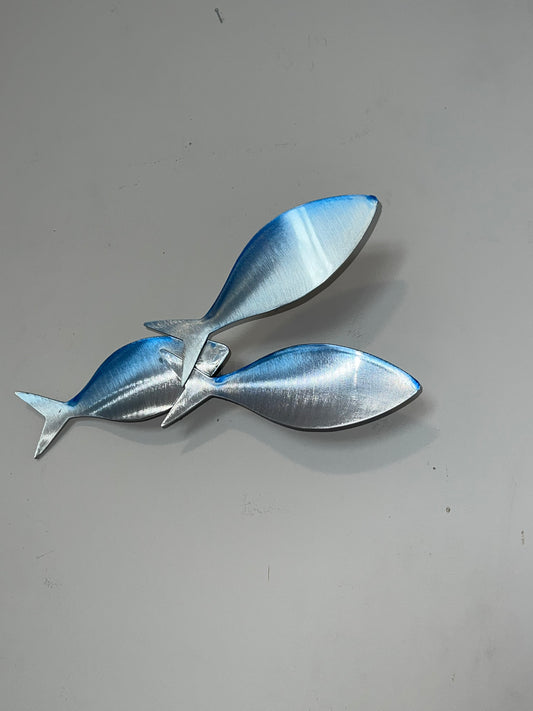 Triple Baitfish Sculpture: Nautical Wall Art for Ocean-Inspired Beach House Décor