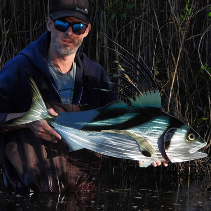 Roosterfish Original Handmade Metal Wall Art: Captivating Coastal Elegance and Lifelike Detail in a Stunning Ocean-Inspired Sculpture